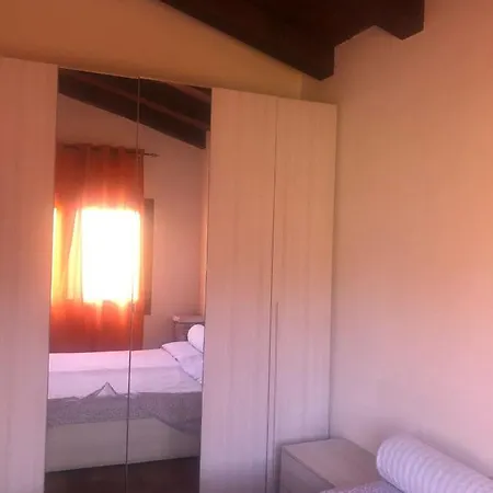 Holiday home Casa Vacanza La Sarra *