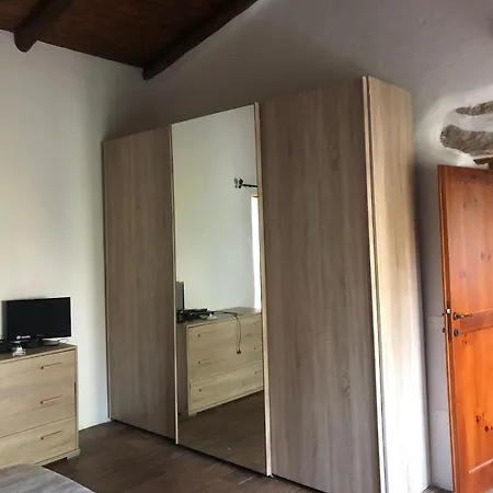Holiday home Casa Vacanza La Sarra